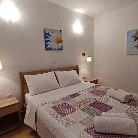 Nyaraló Blue Xenia - 4 *