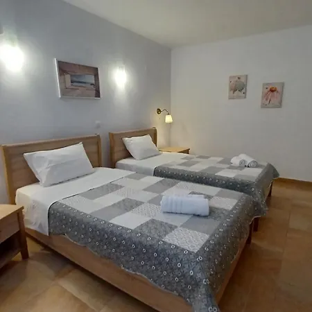 Blue Xenia - 4 * Hriszí Aktí